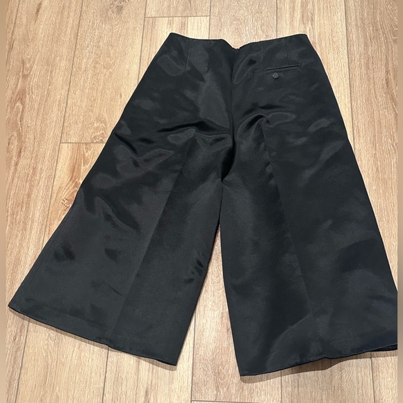 Theory - Wide Leg Culotte in Bonded Satin - Picture 11 of 12